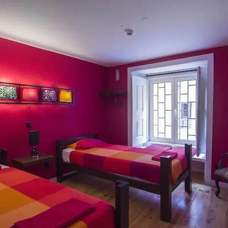 Guest house Leaseboa Suites *
