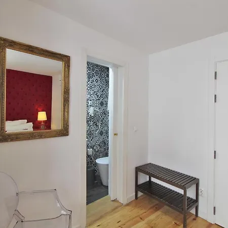 Guest house Leaseboa Suites *